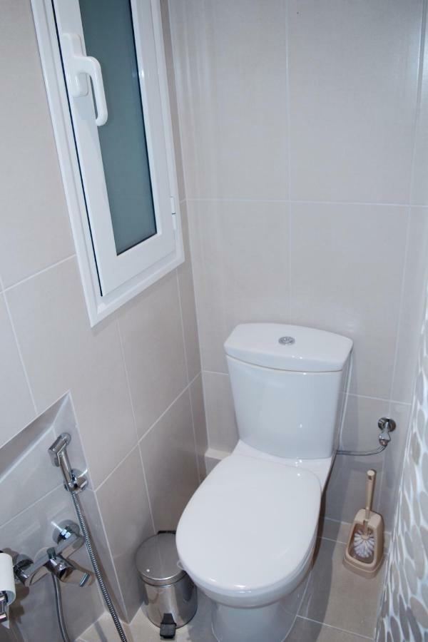 George'S Cozy Apartment In Plaka Atenas Exterior foto