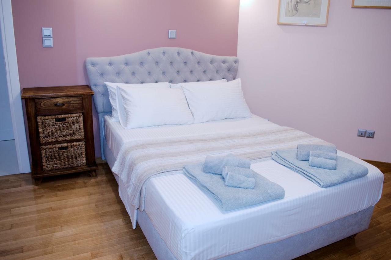 George'S Cozy Apartment In Plaka Atenas Exterior foto